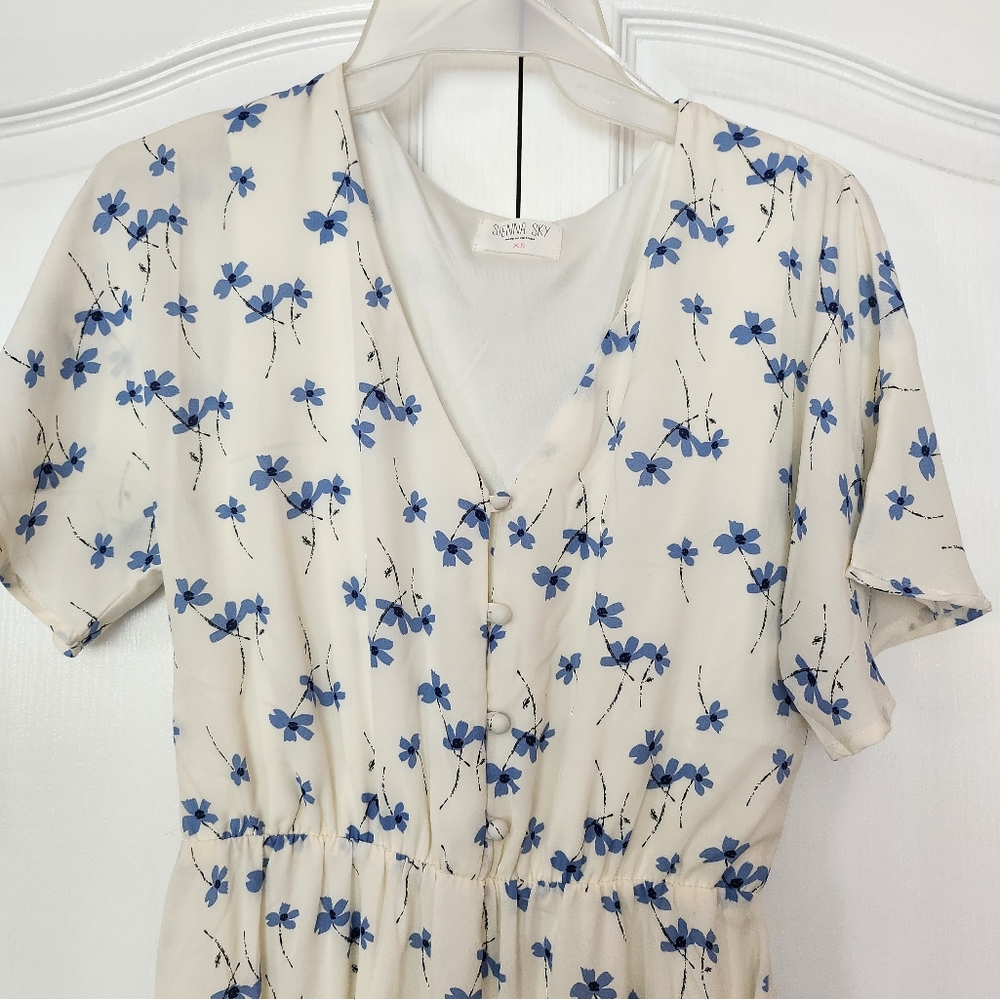 Flower Sundress - Picture 2 of 6